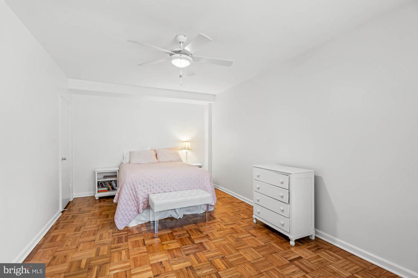 4740 CONNECTICUT AVE NW #204, WASHINGTON, District Of Columbia 20008, 1 Bedroom Bedrooms, ,1 BathroomBathrooms,Residential,For sale,4740 CONNECTICUT AVE NW #204,DCDC2205440 MLS # DCDC2205440
