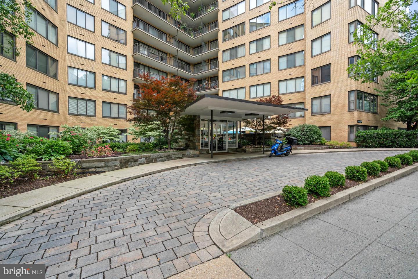 4740 CONNECTICUT AVE NW #204, WASHINGTON, District Of Columbia 20008, 1 Bedroom Bedrooms, ,1 BathroomBathrooms,Residential,For sale,4740 CONNECTICUT AVE NW #204,DCDC2205440 MLS # DCDC2205440