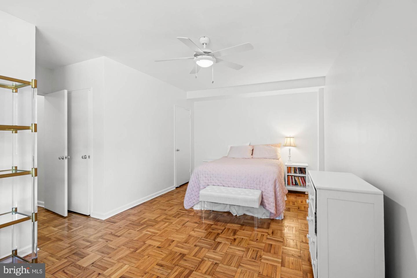 4740 CONNECTICUT AVE NW #204, WASHINGTON, District Of Columbia 20008, 1 Bedroom Bedrooms, ,1 BathroomBathrooms,Residential,For sale,4740 CONNECTICUT AVE NW #204,DCDC2205440 MLS # DCDC2205440