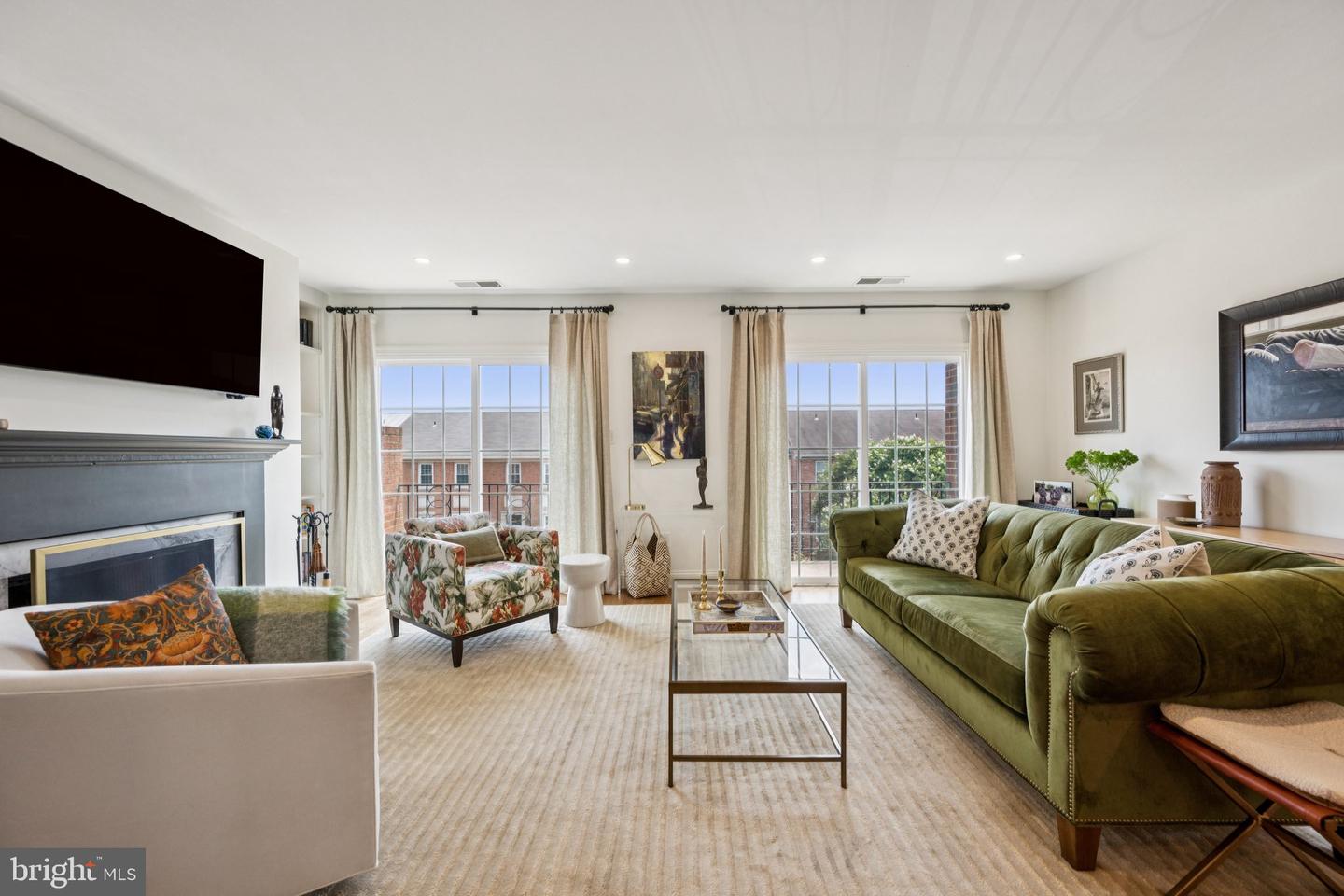 1610 BELMONT ST NW #B, WASHINGTON, District Of Columbia 20009, 3 Bedrooms Bedrooms, ,2 BathroomsBathrooms,Residential,For sale,1610 BELMONT ST NW #B,DCDC2205448 MLS # DCDC2205448