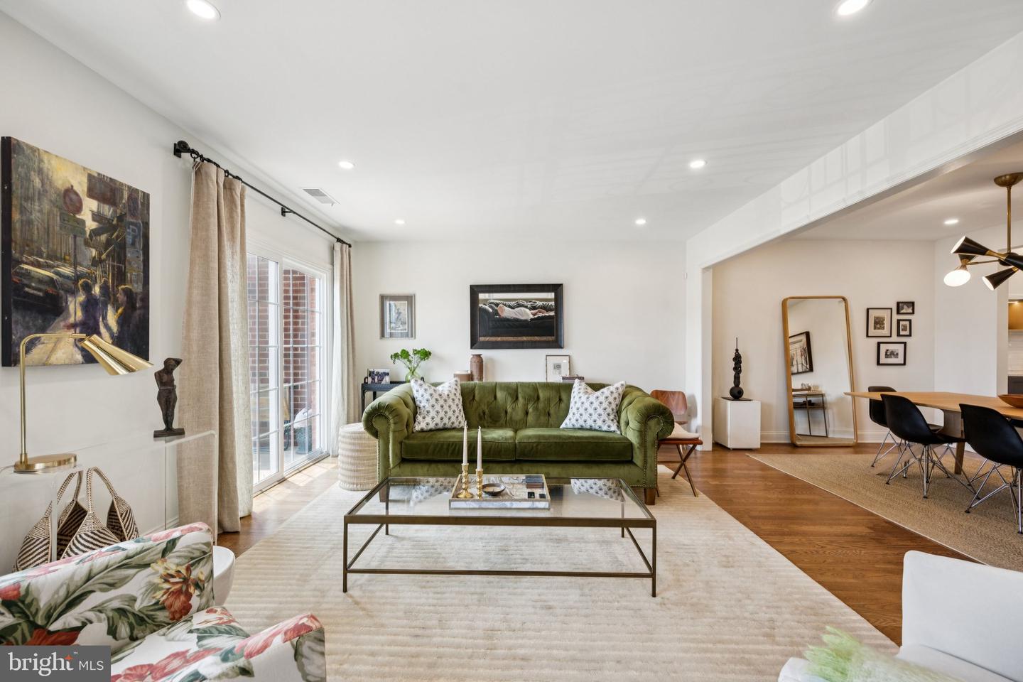 1610 BELMONT ST NW #B, WASHINGTON, District Of Columbia 20009, 3 Bedrooms Bedrooms, ,2 BathroomsBathrooms,Residential,For sale,1610 BELMONT ST NW #B,DCDC2205448 MLS # DCDC2205448
