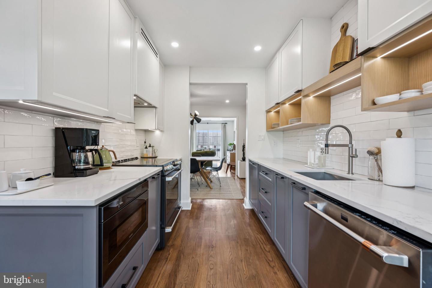 1610 BELMONT ST NW #B, WASHINGTON, District Of Columbia 20009, 3 Bedrooms Bedrooms, ,2 BathroomsBathrooms,Residential,For sale,1610 BELMONT ST NW #B,DCDC2205448 MLS # DCDC2205448