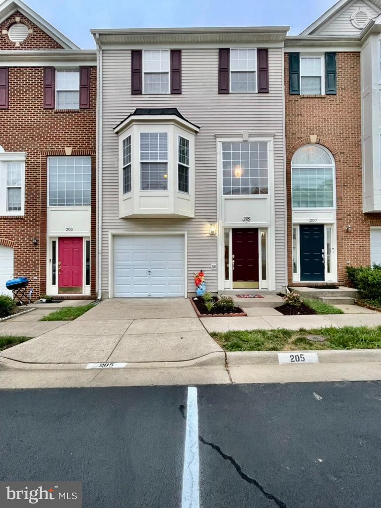 205 LANGLEY CT, STAFFORD, Virginia 22554, 3 Bedrooms Bedrooms, ,2 BathroomsBathrooms,Residential,For sale,205 LANGLEY CT,VAST2039736 MLS # VAST2039736