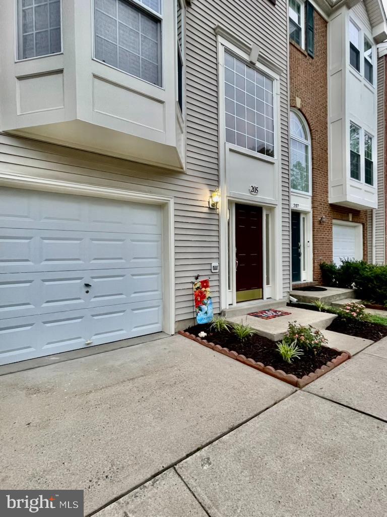205 LANGLEY CT, STAFFORD, Virginia 22554, 3 Bedrooms Bedrooms, ,2 BathroomsBathrooms,Residential,For sale,205 LANGLEY CT,VAST2039736 MLS # VAST2039736