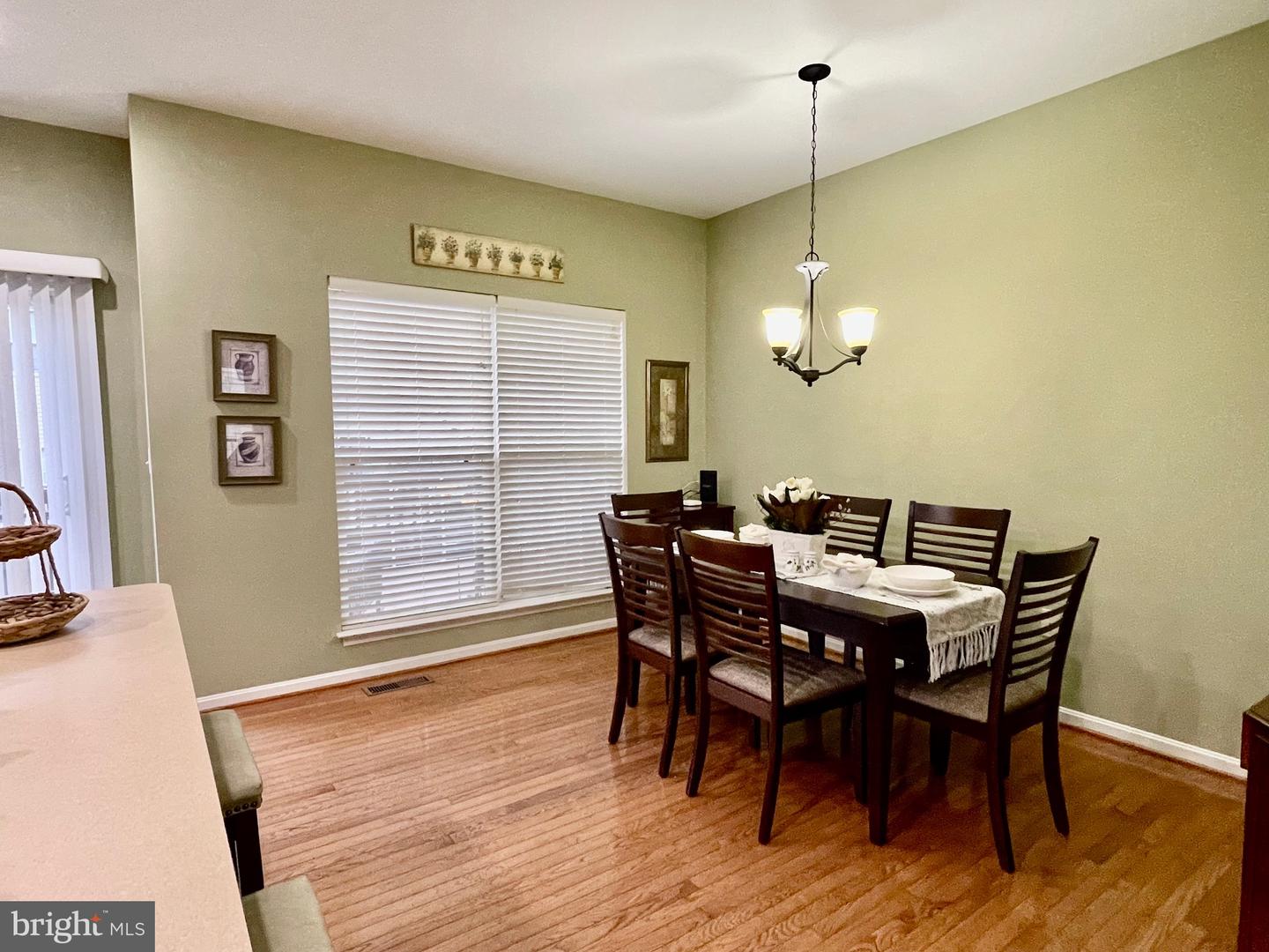 205 LANGLEY CT, STAFFORD, Virginia 22554, 3 Bedrooms Bedrooms, ,2 BathroomsBathrooms,Residential,For sale,205 LANGLEY CT,VAST2039736 MLS # VAST2039736