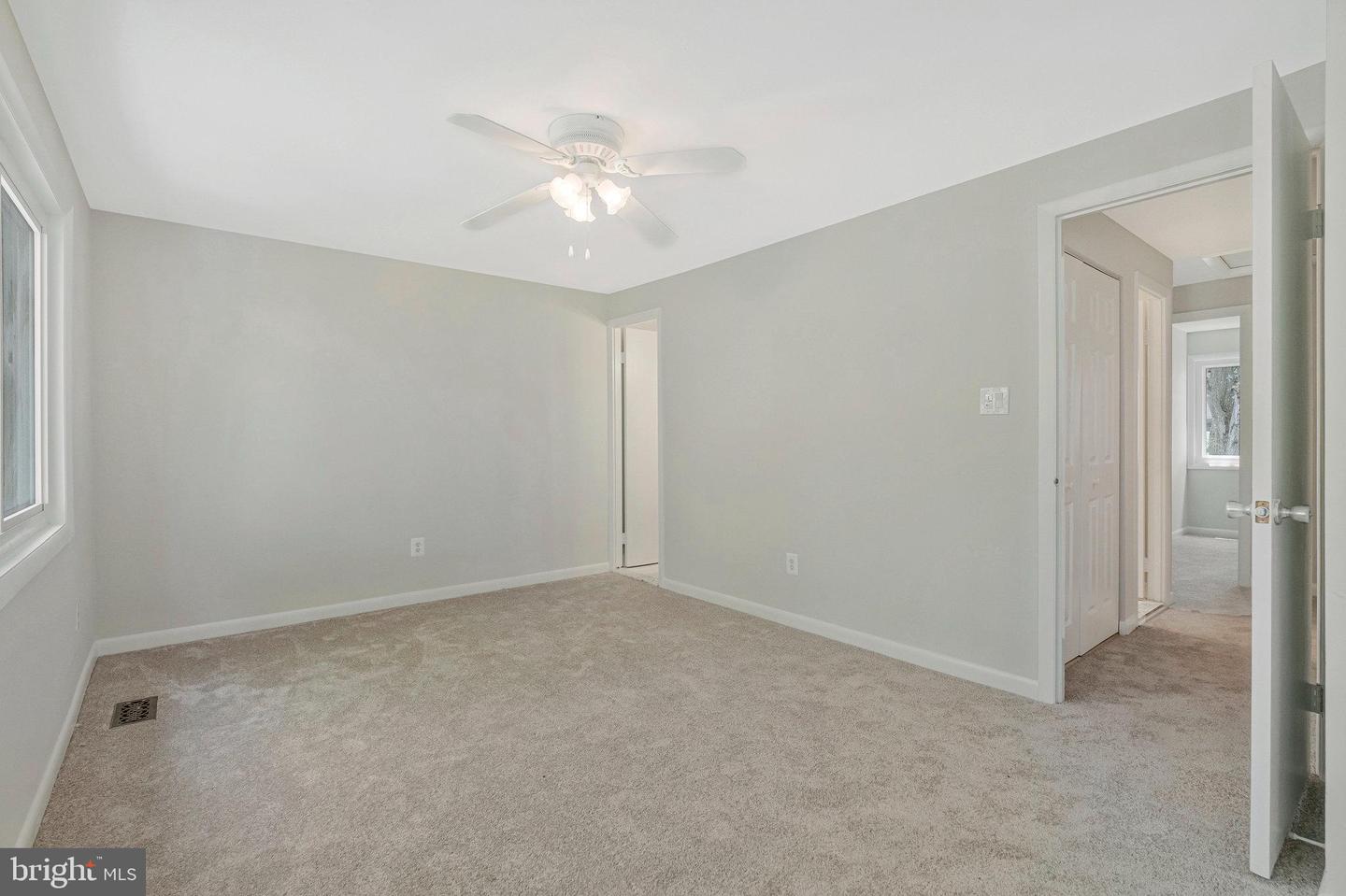 308 SANDERSON DR, STERLING, Virginia 20164, 3 Bedrooms Bedrooms, ,2 BathroomsBathrooms,Residential,For sale,308 SANDERSON DR,VALO2099212 MLS # VALO2099212