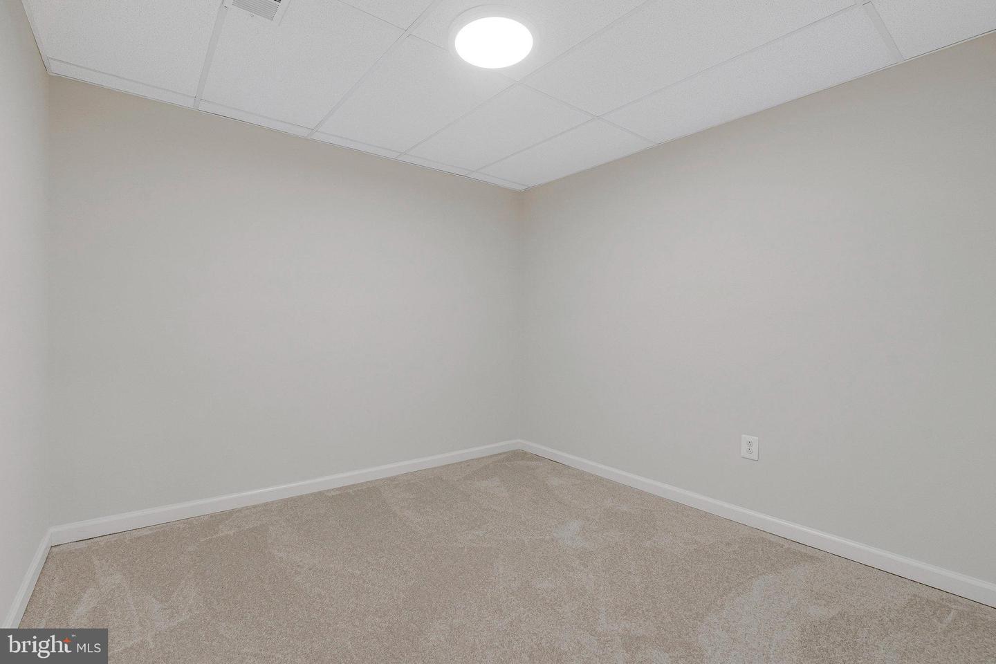 308 SANDERSON DR, STERLING, Virginia 20164, 3 Bedrooms Bedrooms, ,2 BathroomsBathrooms,Residential,For sale,308 SANDERSON DR,VALO2099212 MLS # VALO2099212