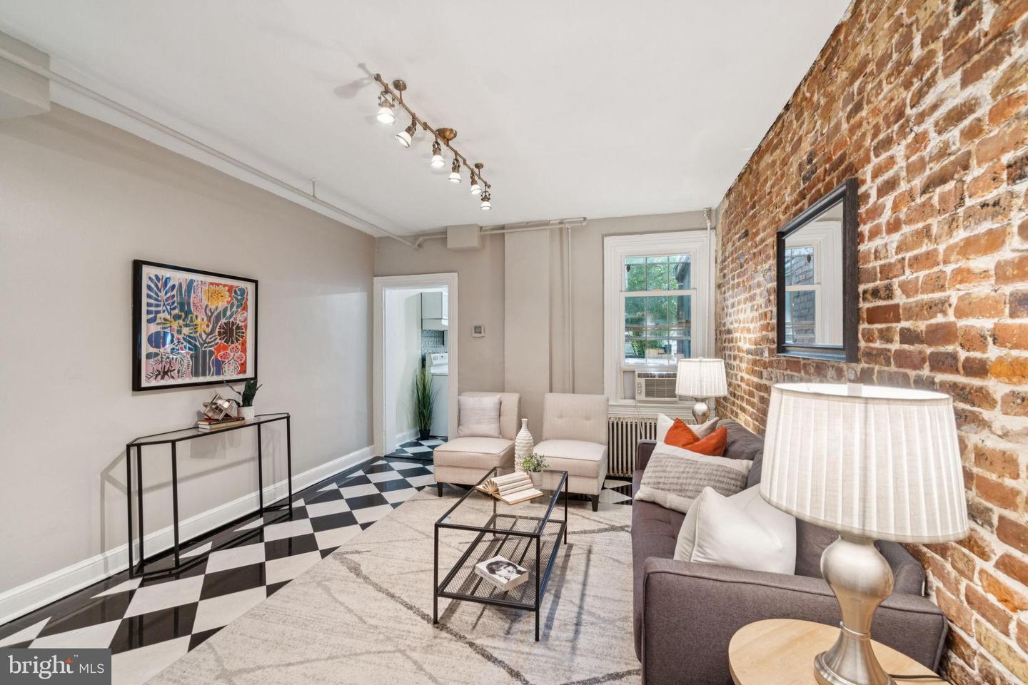 1317 POTOMAC AVE SE, WASHINGTON, District Of Columbia 20003, 2 Bedrooms Bedrooms, ,1 BathroomBathrooms,Residential,For sale,1317 POTOMAC AVE SE,DCDC2205478 MLS # DCDC2205478