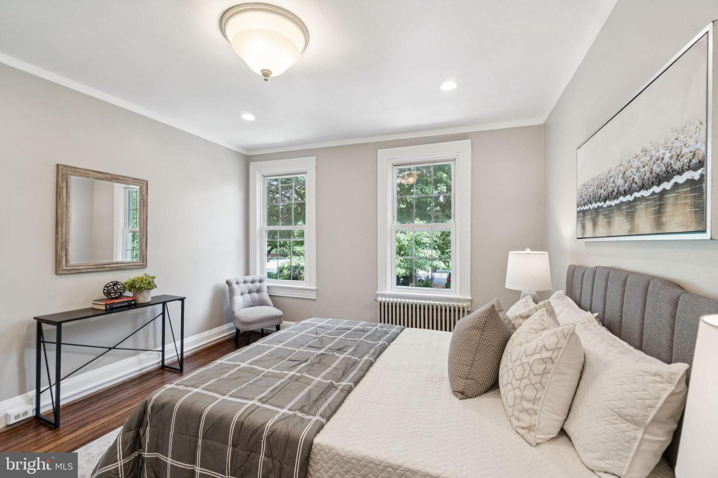 1317 POTOMAC AVE SE, WASHINGTON, District Of Columbia 20003, 2 Bedrooms Bedrooms, ,1 BathroomBathrooms,Residential,For sale,1317 POTOMAC AVE SE,DCDC2205478 MLS # DCDC2205478