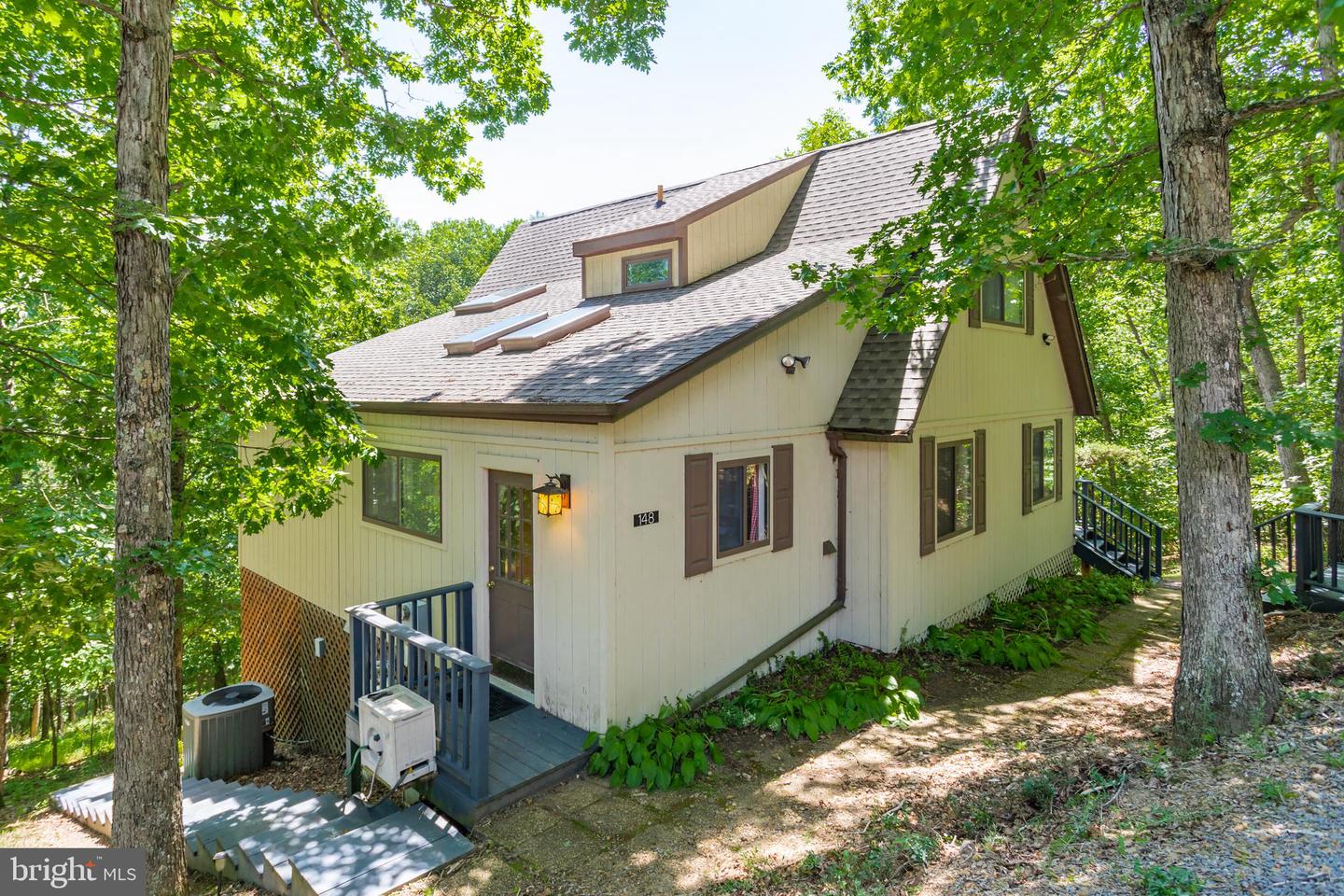 148 EARLY DR, BASYE, Virginia 22810, 3 Bedrooms Bedrooms, ,2 BathroomsBathrooms,Residential,For sale,148 EARLY DR,VASH2011696 MLS # VASH2011696