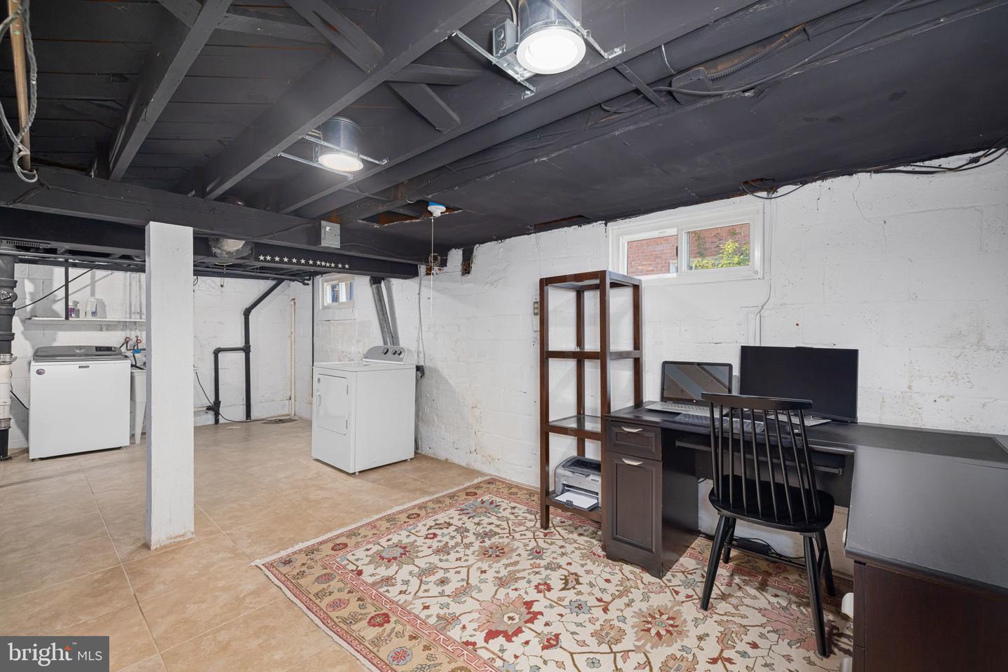 2800 W GEORGE MASON RD, FALLS CHURCH, Virginia 22042, 3 Bedrooms Bedrooms, ,2 BathroomsBathrooms,Residential,For sale,2800 W GEORGE MASON RD,VAFX2247224 MLS # VAFX2247224