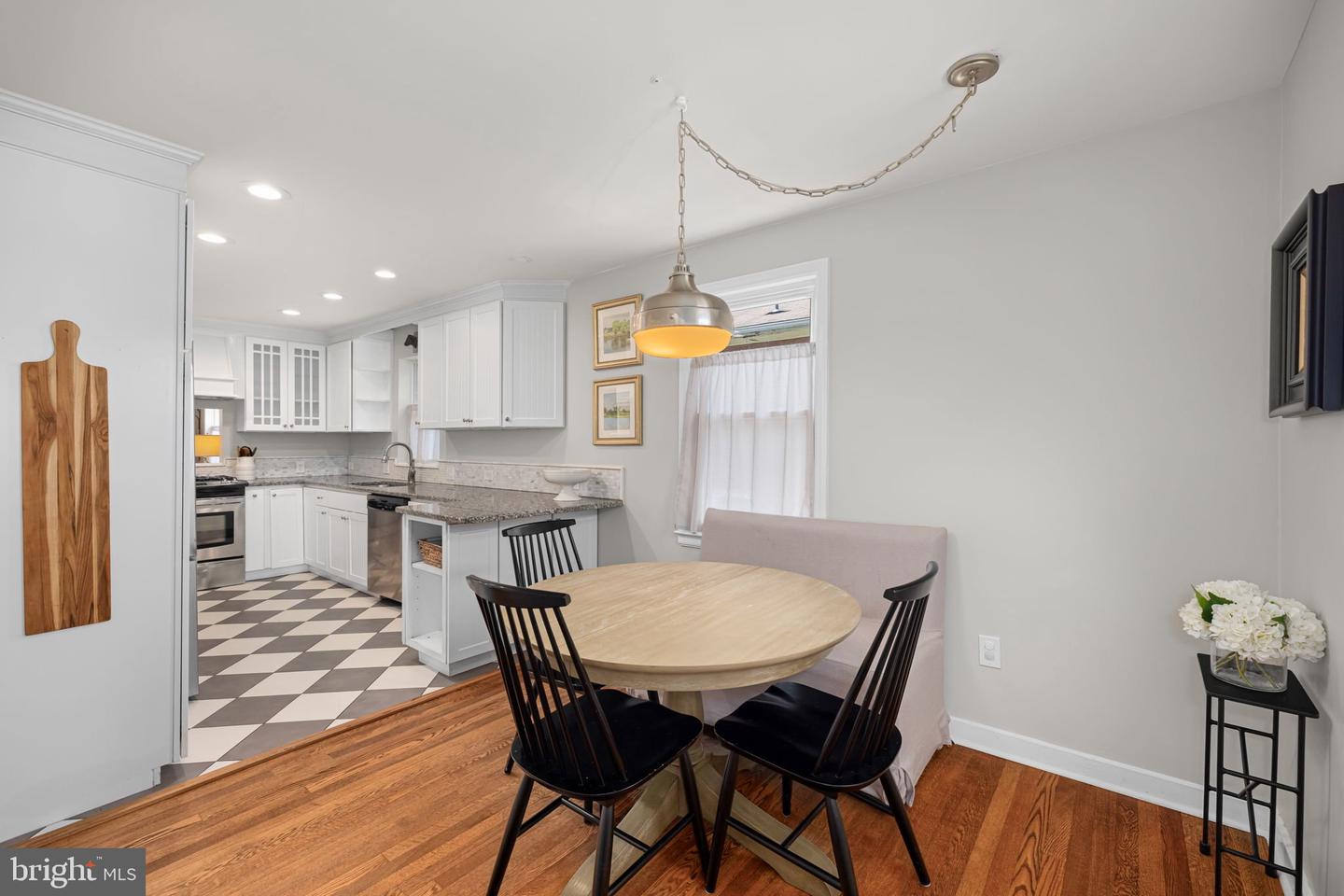 2800 W GEORGE MASON RD, FALLS CHURCH, Virginia 22042, 3 Bedrooms Bedrooms, ,2 BathroomsBathrooms,Residential,For sale,2800 W GEORGE MASON RD,VAFX2247224 MLS # VAFX2247224