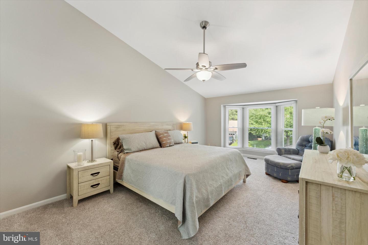 13945 STONEFIELD DR, CLIFTON, Virginia 20124, 4 Bedrooms Bedrooms, ,3 BathroomsBathrooms,Residential,For sale,13945 STONEFIELD DR,VAFX2247228 MLS # VAFX2247228
