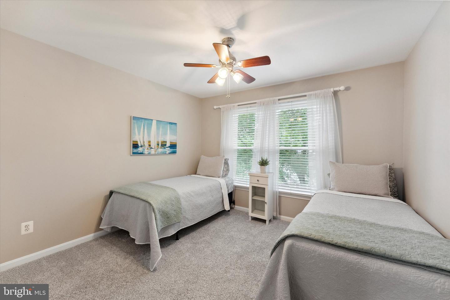 13945 STONEFIELD DR, CLIFTON, Virginia 20124, 4 Bedrooms Bedrooms, ,3 BathroomsBathrooms,Residential,For sale,13945 STONEFIELD DR,VAFX2247228 MLS # VAFX2247228