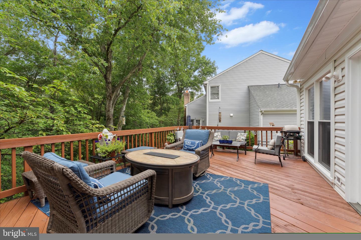 13945 STONEFIELD DR, CLIFTON, Virginia 20124, 4 Bedrooms Bedrooms, ,3 BathroomsBathrooms,Residential,For sale,13945 STONEFIELD DR,VAFX2247228 MLS # VAFX2247228