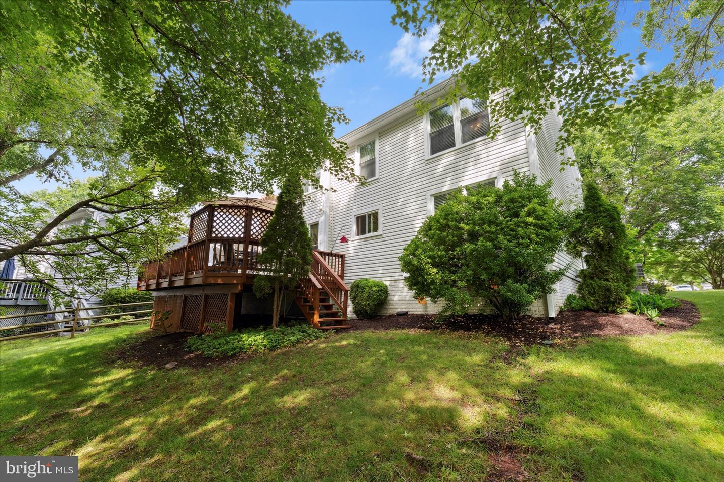 13945 STONEFIELD DR, CLIFTON, Virginia 20124, 4 Bedrooms Bedrooms, ,3 BathroomsBathrooms,Residential,For sale,13945 STONEFIELD DR,VAFX2247228 MLS # VAFX2247228