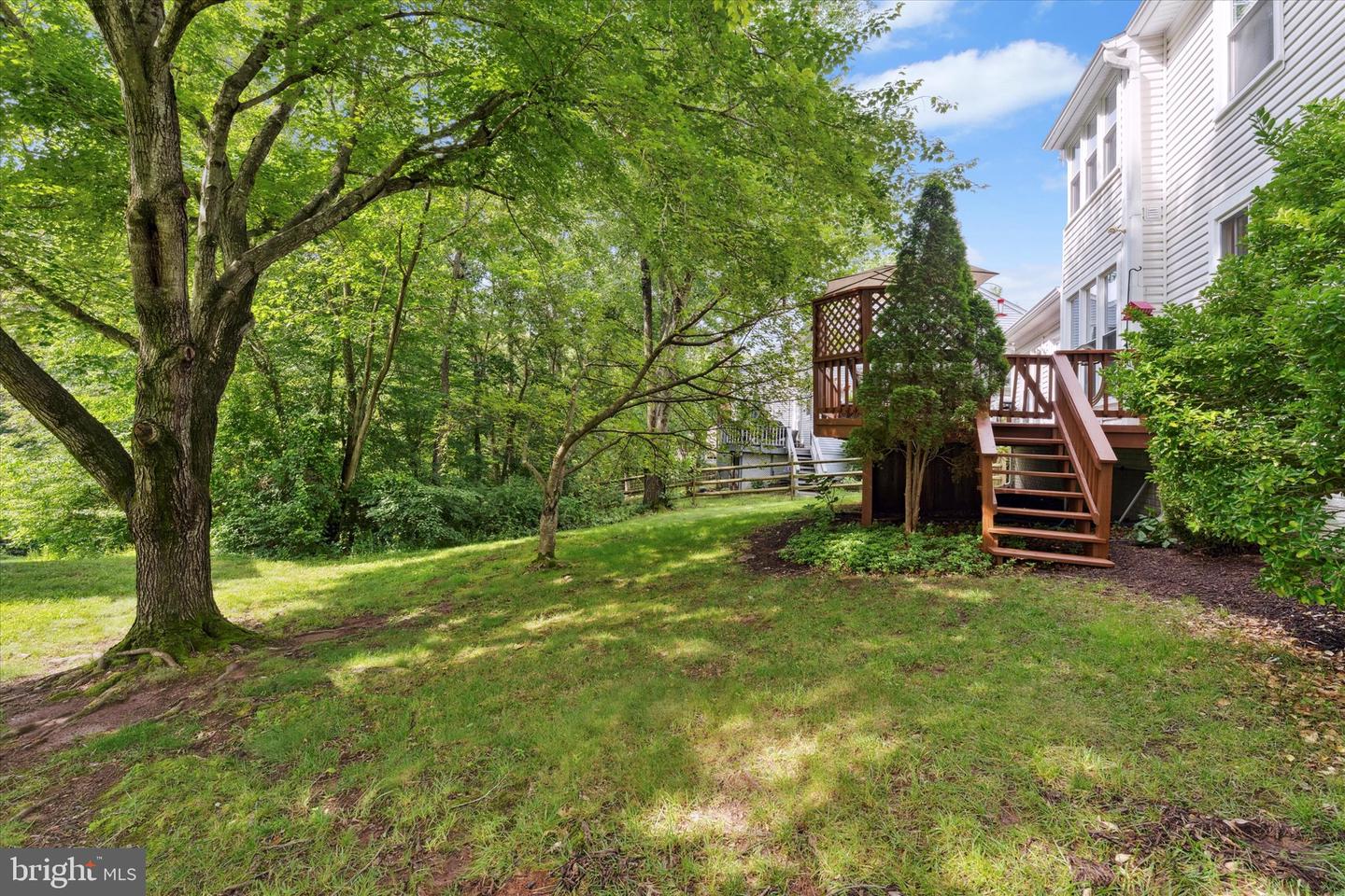 13945 STONEFIELD DR, CLIFTON, Virginia 20124, 4 Bedrooms Bedrooms, ,3 BathroomsBathrooms,Residential,For sale,13945 STONEFIELD DR,VAFX2247228 MLS # VAFX2247228