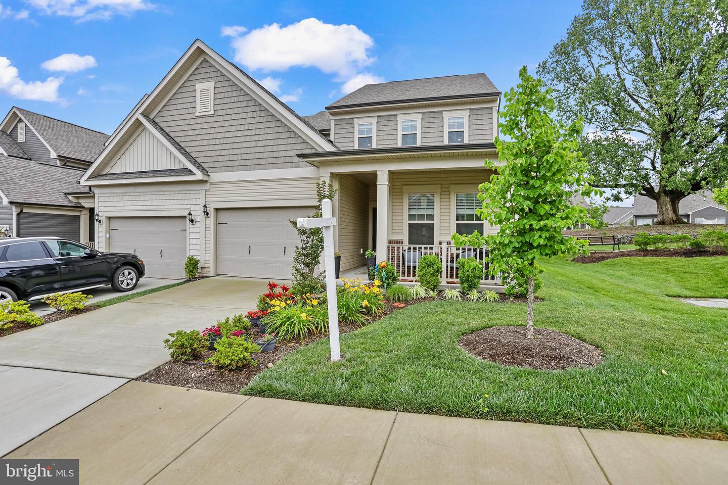 15937 CUCUMBER MAGNOLIA WAY, HAYMARKET, Virginia 20169, 2 Bedrooms Bedrooms, ,3 BathroomsBathrooms,Residential,For sale,15937 CUCUMBER MAGNOLIA WAY,VAPW2096992 MLS # VAPW2096992