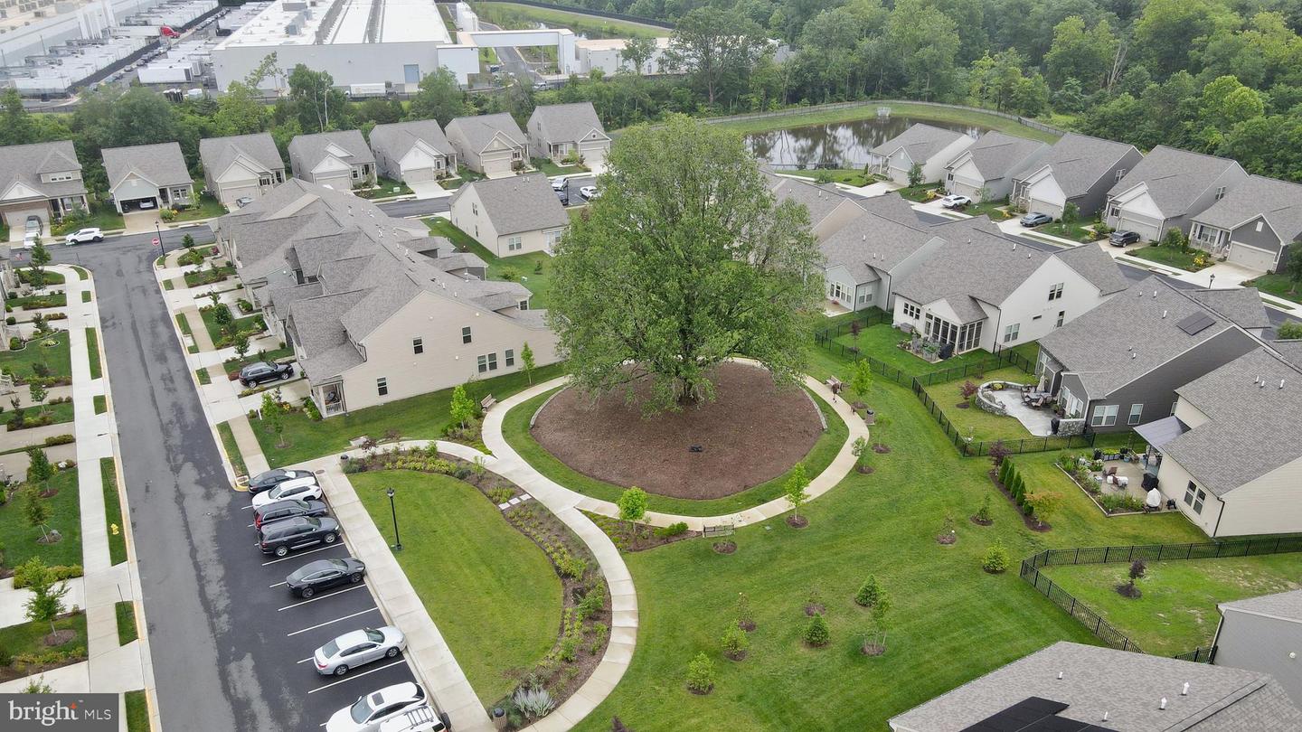 15937 CUCUMBER MAGNOLIA WAY, HAYMARKET, Virginia 20169, 2 Bedrooms Bedrooms, ,3 BathroomsBathrooms,Residential,For sale,15937 CUCUMBER MAGNOLIA WAY,VAPW2096992 MLS # VAPW2096992