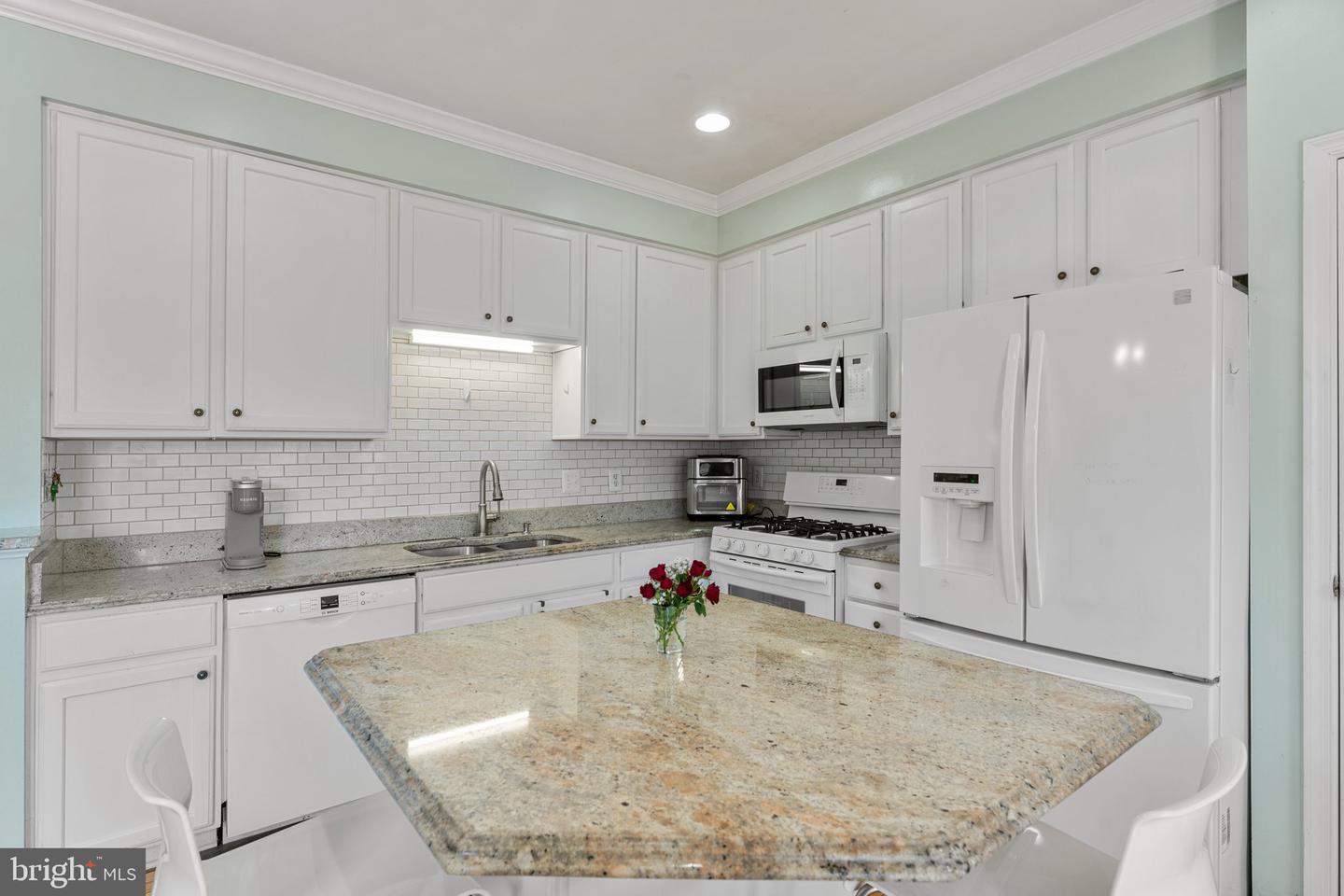 11749 BATLEY PL, WOODBRIDGE, Virginia 22192, 3 Bedrooms Bedrooms, ,3 BathroomsBathrooms,Residential,For sale,11749 BATLEY PL,VAPW2097018 MLS # VAPW2097018