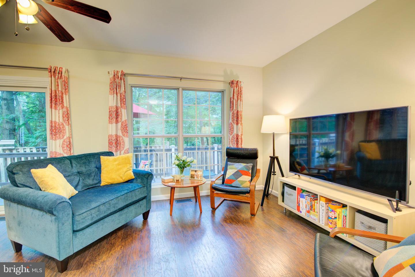 322 DEERPATH AVE SW, LEESBURG, Virginia 20175, 3 Bedrooms Bedrooms, ,3 BathroomsBathrooms,Residential,For sale,322 DEERPATH AVE SW,VALO2099540 MLS # VALO2099540