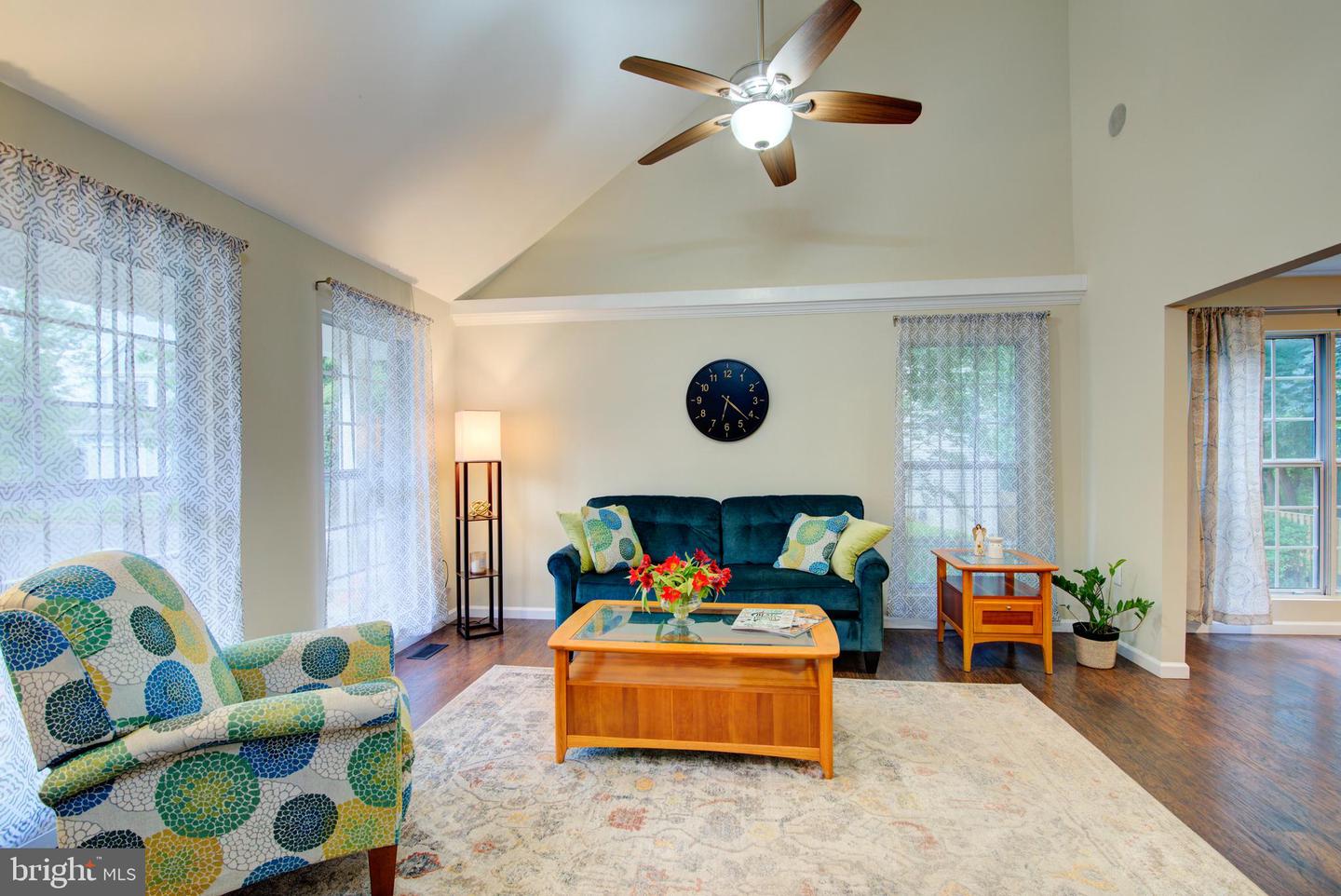 322 DEERPATH AVE SW, LEESBURG, Virginia 20175, 3 Bedrooms Bedrooms, ,3 BathroomsBathrooms,Residential,For sale,322 DEERPATH AVE SW,VALO2099540 MLS # VALO2099540