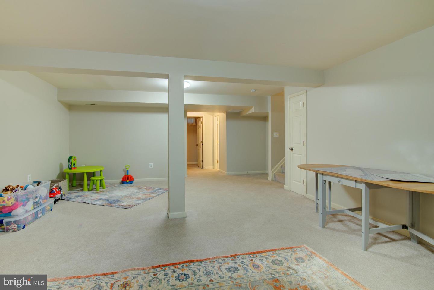 322 DEERPATH AVE SW, LEESBURG, Virginia 20175, 3 Bedrooms Bedrooms, ,3 BathroomsBathrooms,Residential,For sale,322 DEERPATH AVE SW,VALO2099540 MLS # VALO2099540