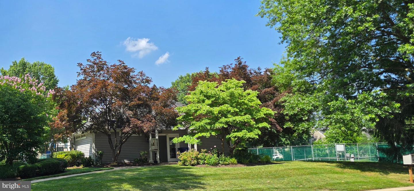 322 DEERPATH AVE SW, LEESBURG, Virginia 20175, 3 Bedrooms Bedrooms, ,3 BathroomsBathrooms,Residential,For sale,322 DEERPATH AVE SW,VALO2099540 MLS # VALO2099540