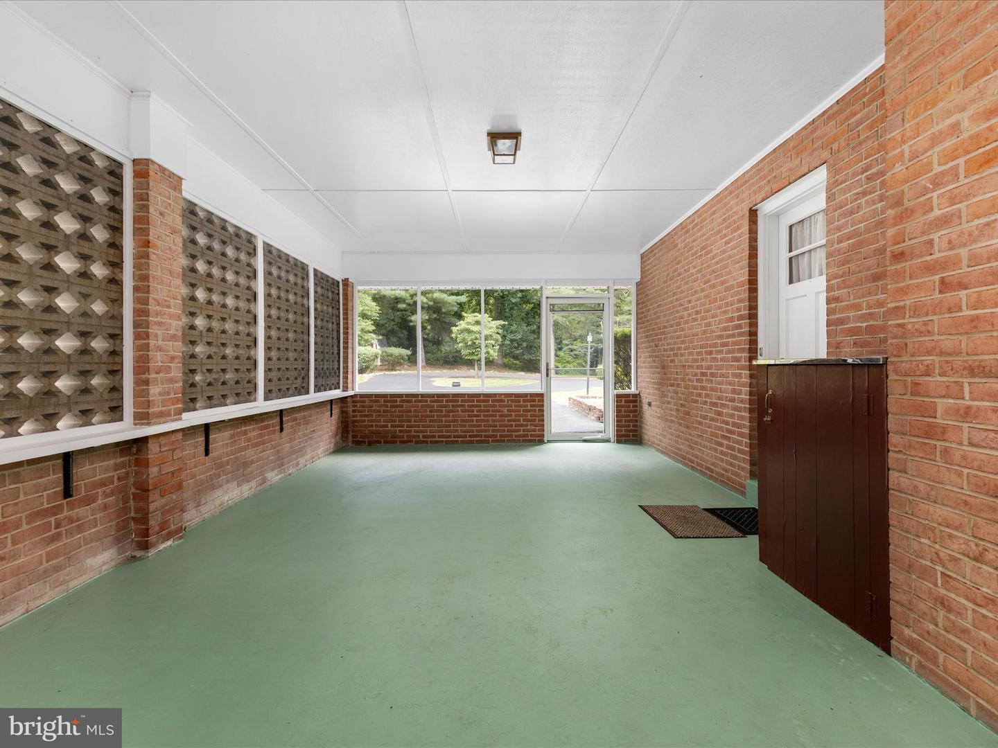 1141 ELM ST, FRONT ROYAL, Virginia 22630, 3 Bedrooms Bedrooms, ,3 BathroomsBathrooms,Residential,For sale,1141 ELM ST,VAWR2011462 MLS # VAWR2011462