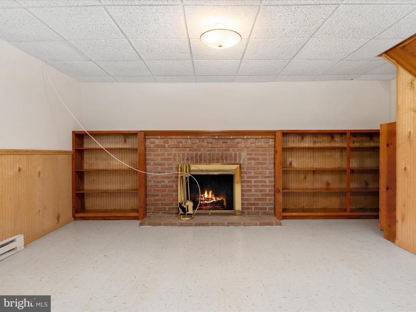 1141 ELM ST, FRONT ROYAL, Virginia 22630, 3 Bedrooms Bedrooms, ,3 BathroomsBathrooms,Residential,For sale,1141 ELM ST,VAWR2011462 MLS # VAWR2011462
