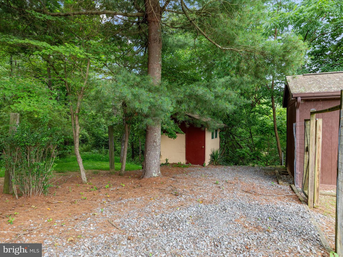 1141 ELM ST, FRONT ROYAL, Virginia 22630, 3 Bedrooms Bedrooms, ,3 BathroomsBathrooms,Residential,For sale,1141 ELM ST,VAWR2011462 MLS # VAWR2011462