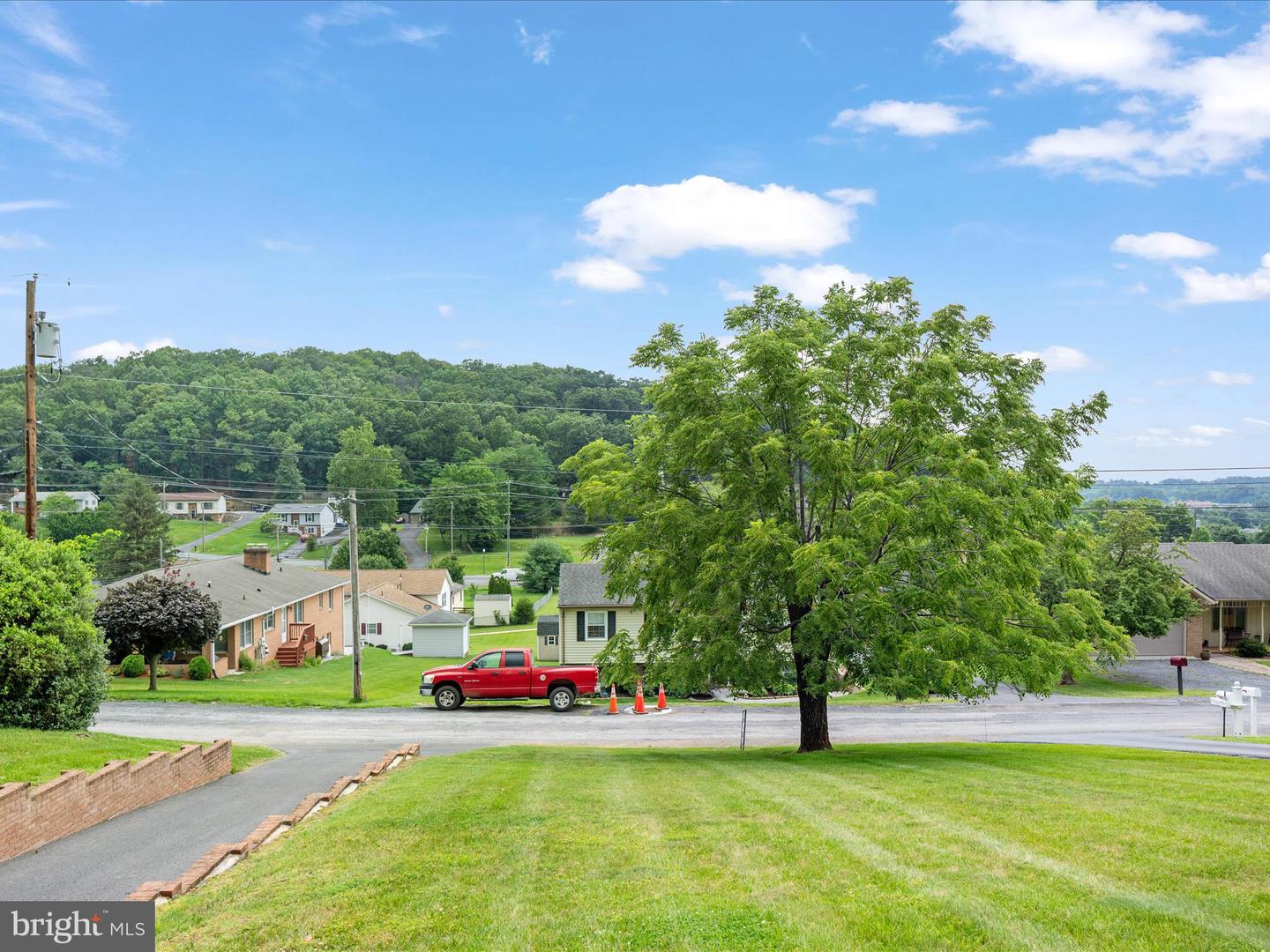 1141 ELM ST, FRONT ROYAL, Virginia 22630, 3 Bedrooms Bedrooms, ,3 BathroomsBathrooms,Residential,For sale,1141 ELM ST,VAWR2011462 MLS # VAWR2011462