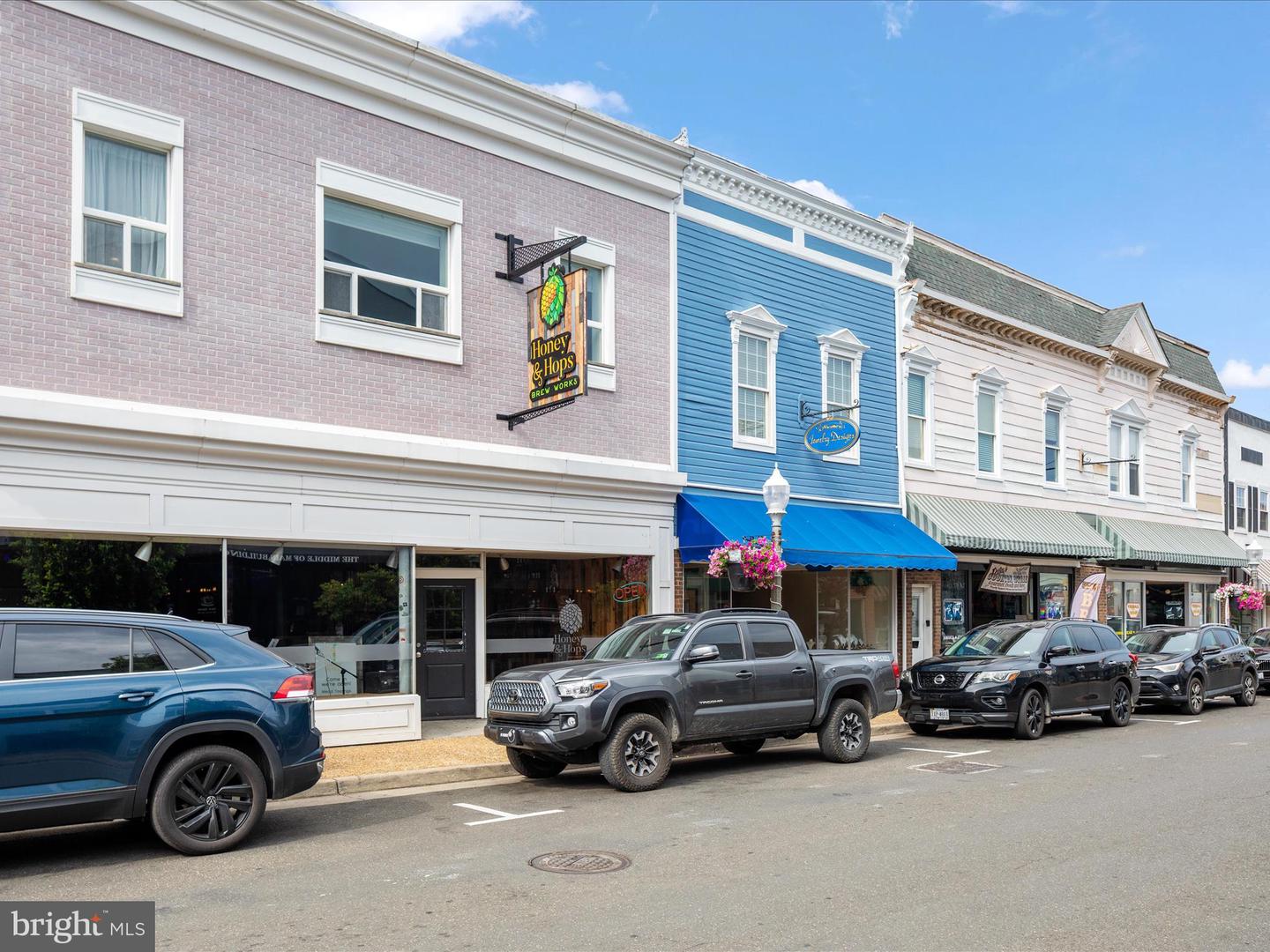 1141 ELM ST, FRONT ROYAL, Virginia 22630, 3 Bedrooms Bedrooms, ,3 BathroomsBathrooms,Residential,For sale,1141 ELM ST,VAWR2011462 MLS # VAWR2011462