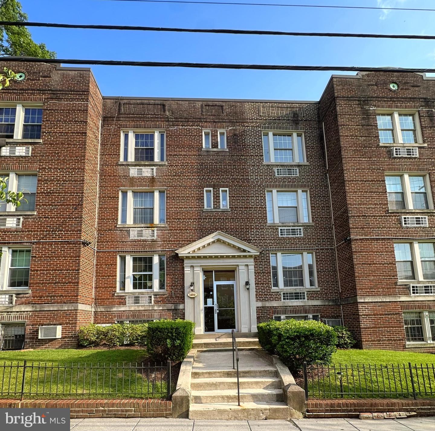 1404 TUCKERMAN ST NW #202, WASHINGTON, District Of Columbia 20011, 1 Bedroom Bedrooms, ,1 BathroomBathrooms,Residential,For sale,1404 TUCKERMAN ST NW #202,DCDC2205698 MLS # DCDC2205698