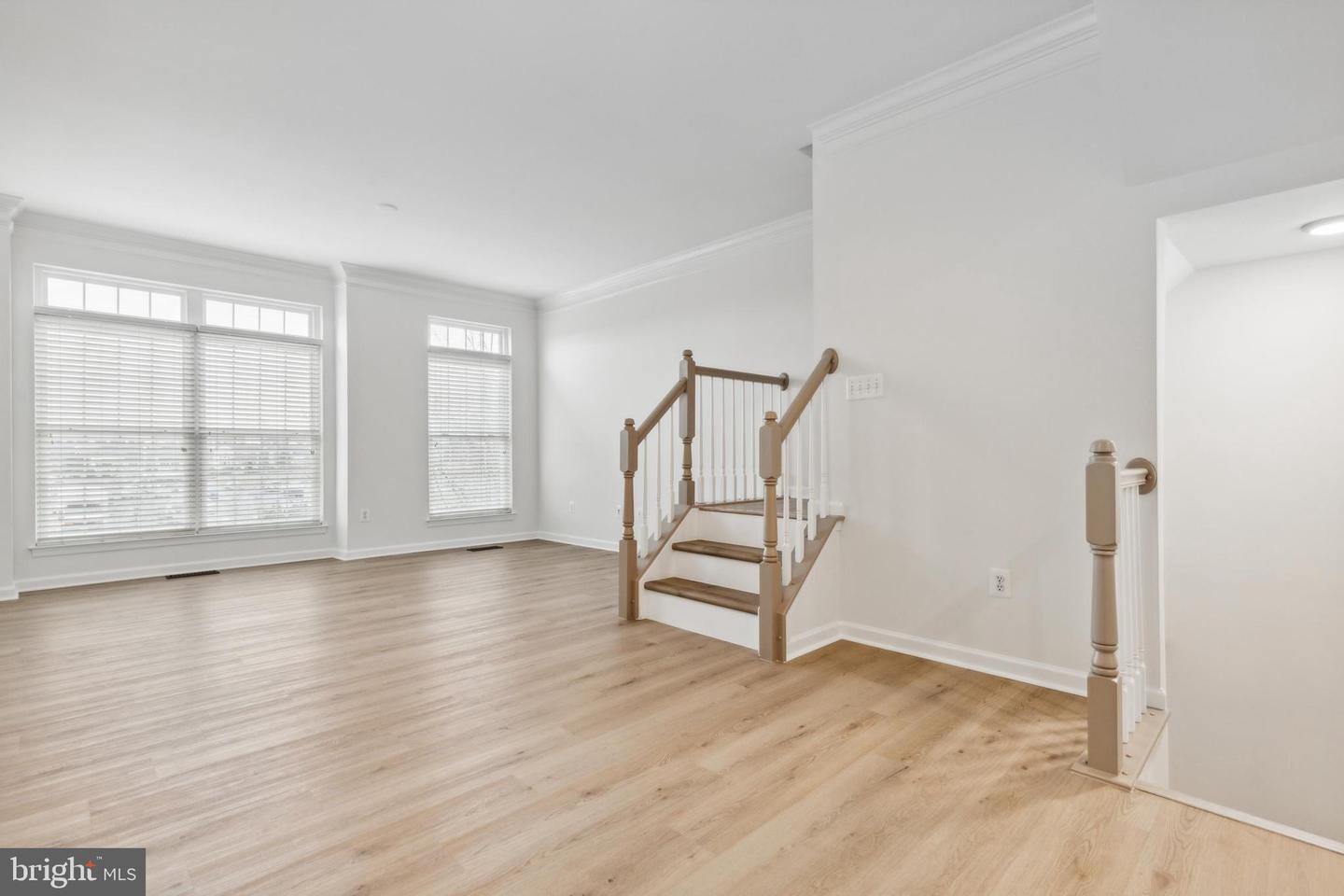 24995 RIDING CENTER DR, CHANTILLY, Virginia 20152, 3 Bedrooms Bedrooms, ,3 BathroomsBathrooms,Residential,For sale,24995 RIDING CENTER DR,VALO2099558 MLS # VALO2099558