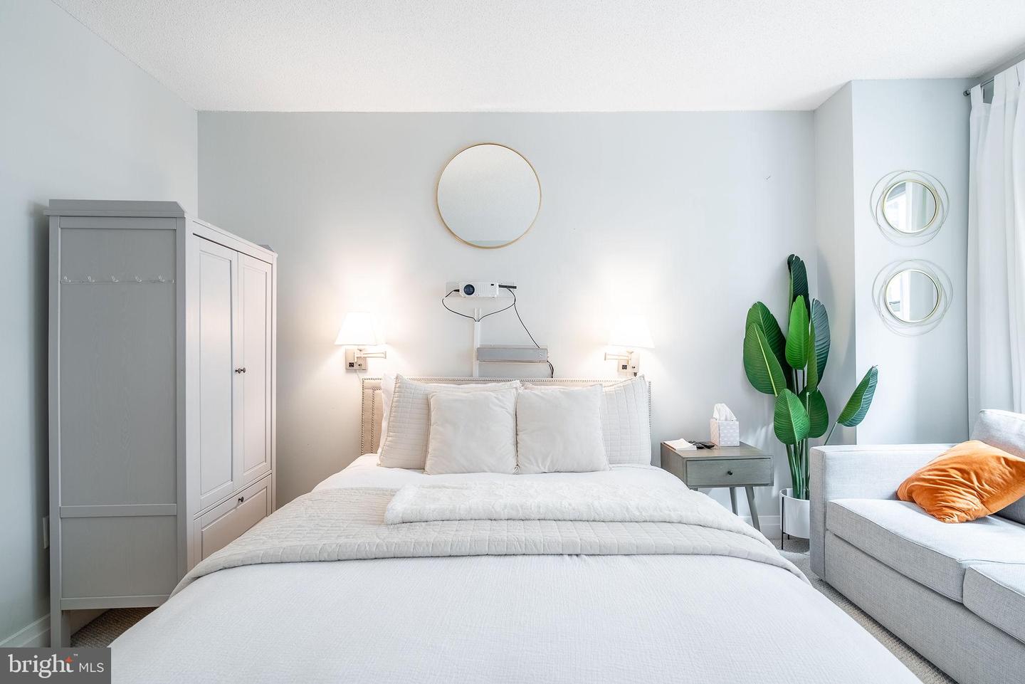 915 E ST NW #412, WASHINGTON, District Of Columbia 20004, 1 Bedroom Bedrooms, ,1 BathroomBathrooms,Residential,For sale,915 E ST NW #412,DCDC2205732 MLS # DCDC2205732