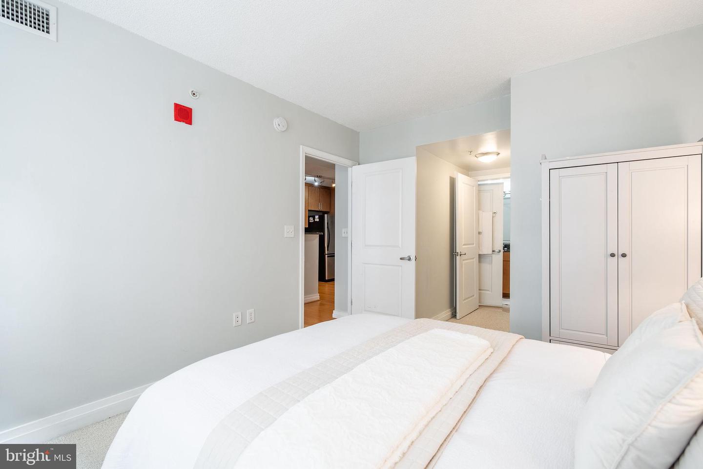 915 E ST NW #412, WASHINGTON, District Of Columbia 20004, 1 Bedroom Bedrooms, ,1 BathroomBathrooms,Residential,For sale,915 E ST NW #412,DCDC2205732 MLS # DCDC2205732