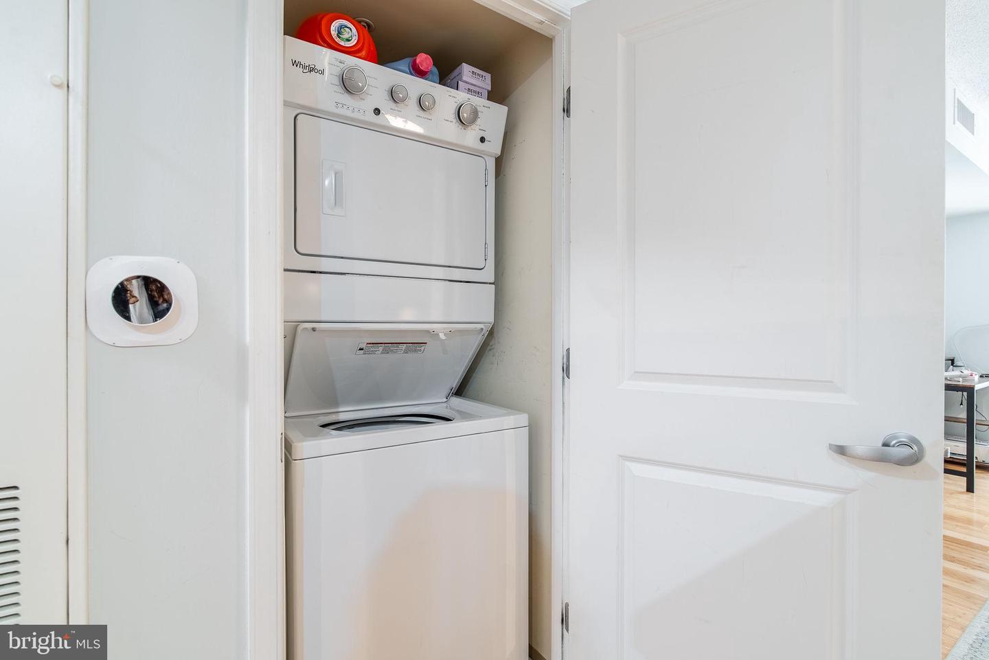 915 E ST NW #412, WASHINGTON, District Of Columbia 20004, 1 Bedroom Bedrooms, ,1 BathroomBathrooms,Residential,For sale,915 E ST NW #412,DCDC2205732 MLS # DCDC2205732