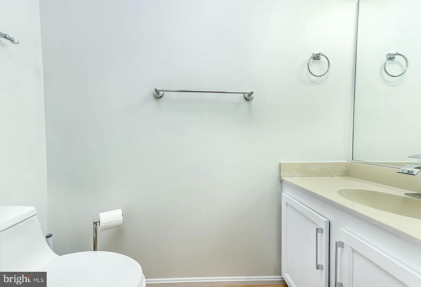 1063 SMARTTS LN NE, LEESBURG, Virginia 20176, 3 Bedrooms Bedrooms, ,2 BathroomsBathrooms,Residential,For sale,1063 SMARTTS LN NE,VALO2099518 MLS # VALO2099518