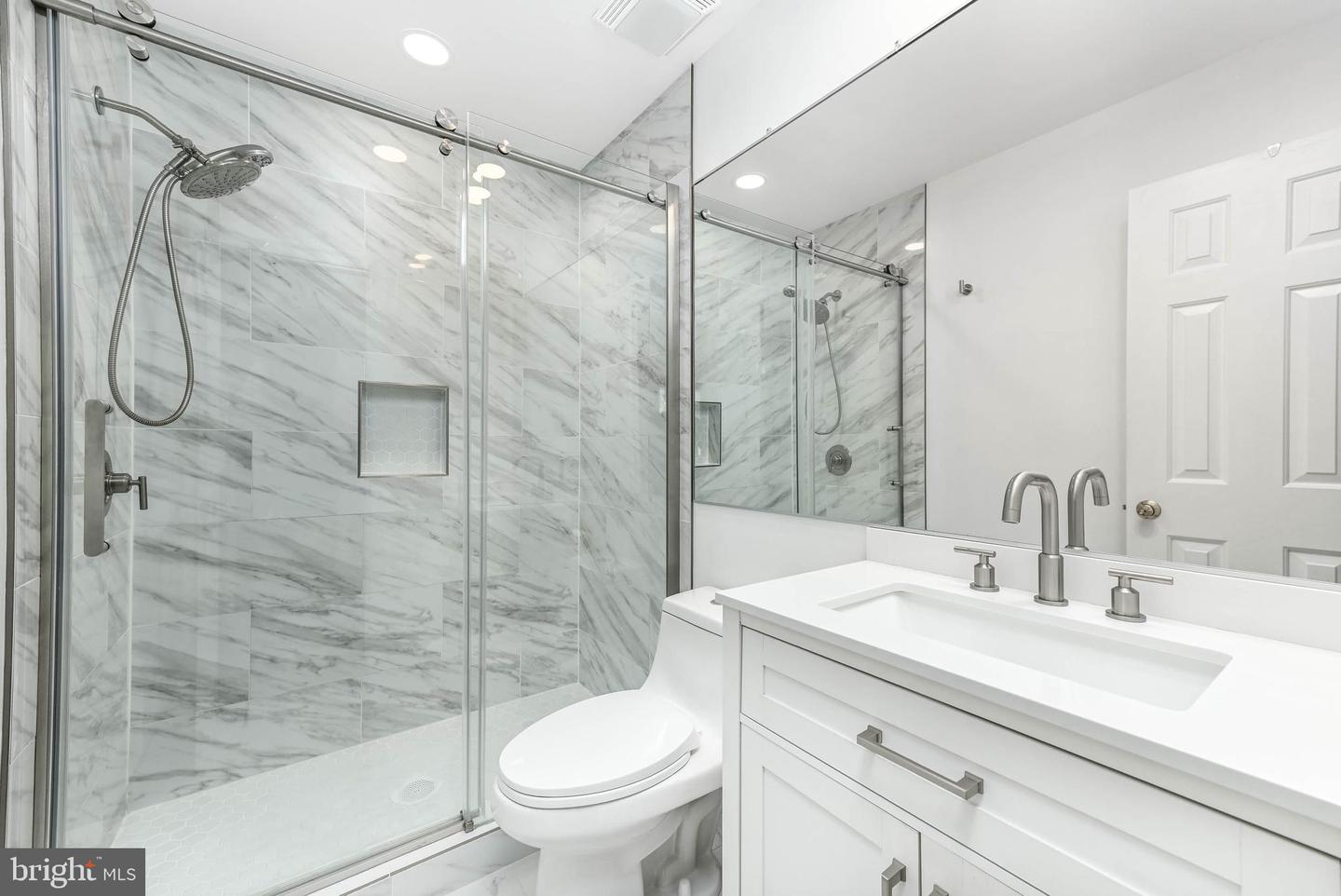 1063 SMARTTS LN NE, LEESBURG, Virginia 20176, 3 Bedrooms Bedrooms, ,2 BathroomsBathrooms,Residential,For sale,1063 SMARTTS LN NE,VALO2099518 MLS # VALO2099518
