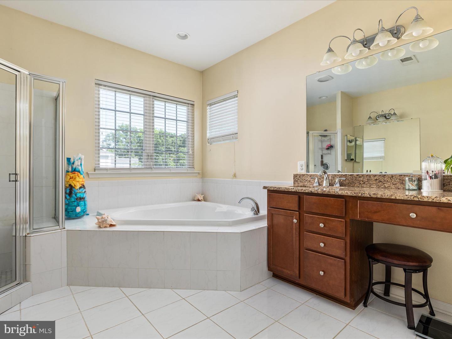 6560 WELLSPRING CT, WARRENTON, Virginia 20187, 5 Bedrooms Bedrooms, ,3 BathroomsBathrooms,Residential,For sale,6560 WELLSPRING CT,VAFQ2017050 MLS # VAFQ2017050