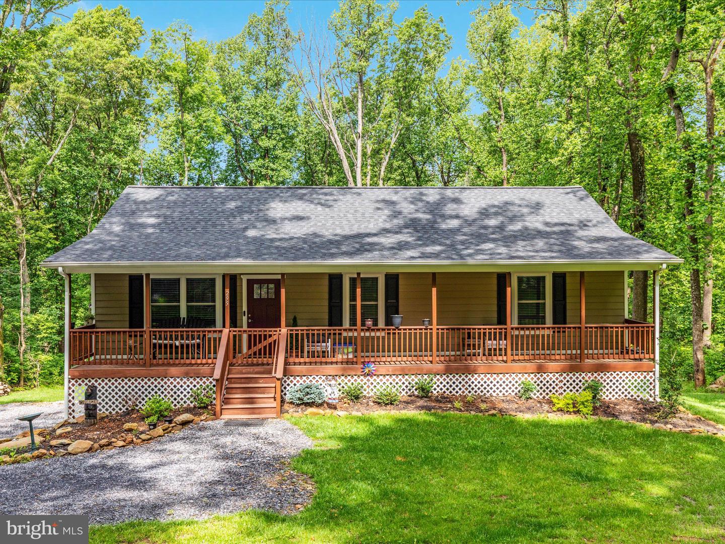 295 ROCKY MOUNT RD, LINDEN, Virginia 22642, 3 Bedrooms Bedrooms, ,2 BathroomsBathrooms,Residential,For sale,295 ROCKY MOUNT RD,VAWR2011466 MLS # VAWR2011466