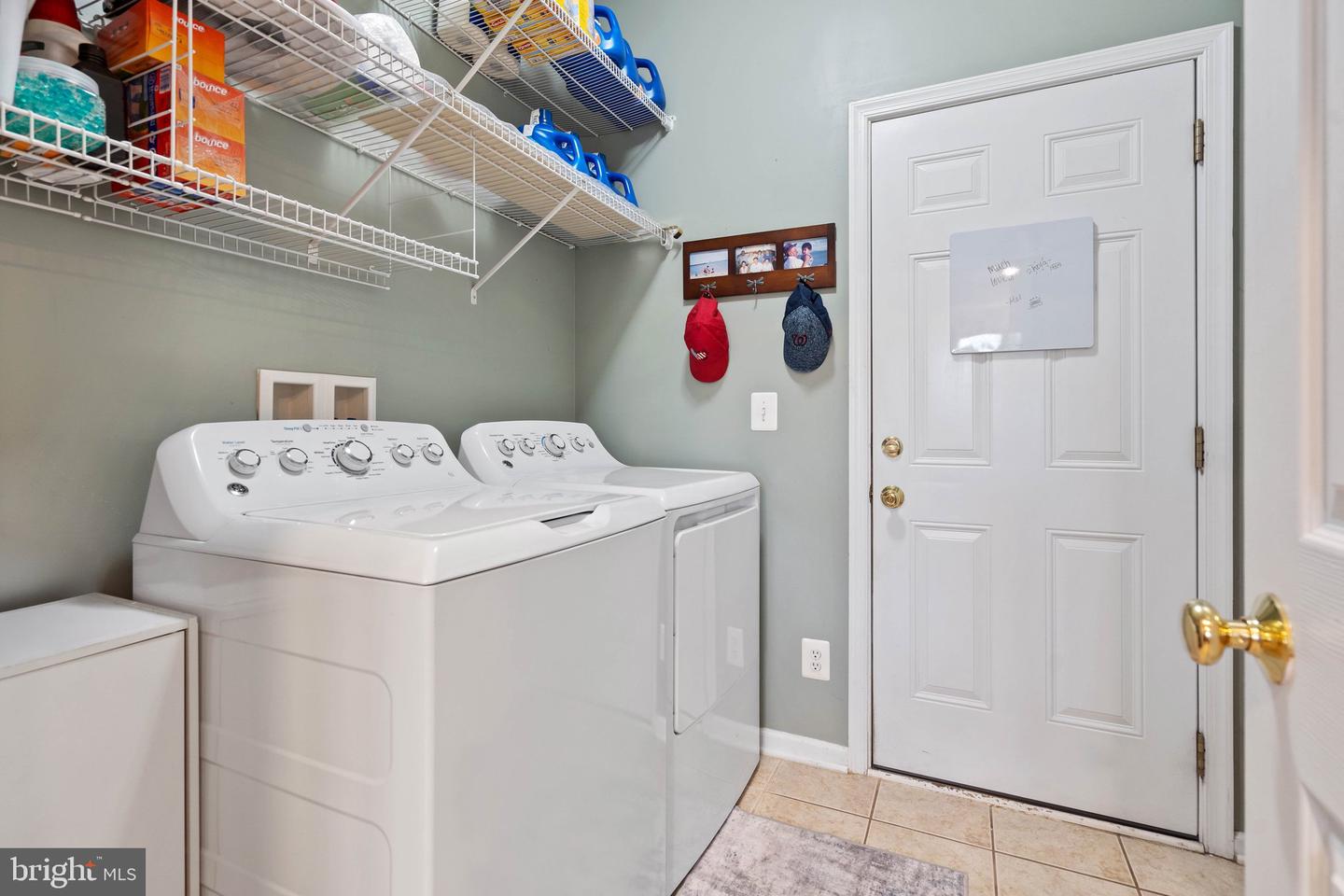 7540 MILLPOND CT, WARRENTON, Virginia 20187, 5 Bedrooms Bedrooms, ,3 BathroomsBathrooms,Residential,For sale,7540 MILLPOND CT,VAFQ2017062 MLS # VAFQ2017062