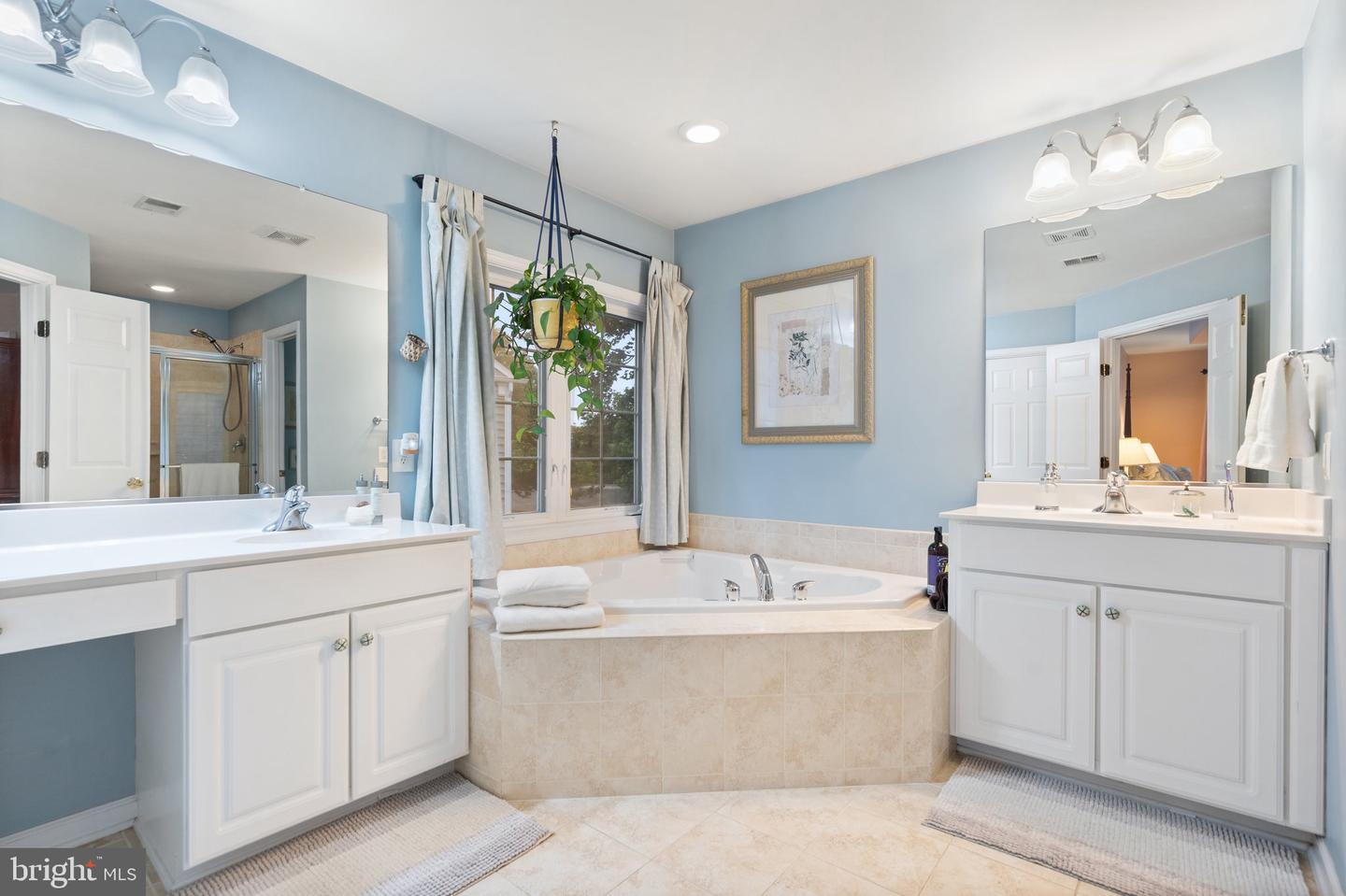 7540 MILLPOND CT, WARRENTON, Virginia 20187, 5 Bedrooms Bedrooms, ,3 BathroomsBathrooms,Residential,For sale,7540 MILLPOND CT,VAFQ2017062 MLS # VAFQ2017062