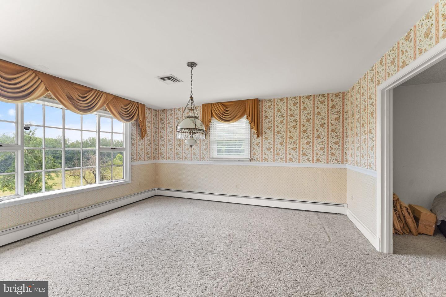 7511 & 7519 ELMORES LN, WARRENTON, Virginia 20187, 9 Bedrooms Bedrooms, ,7 BathroomsBathrooms,Residential,For sale,7511 & 7519 ELMORES LN,VAFQ2017044 MLS # VAFQ2017044