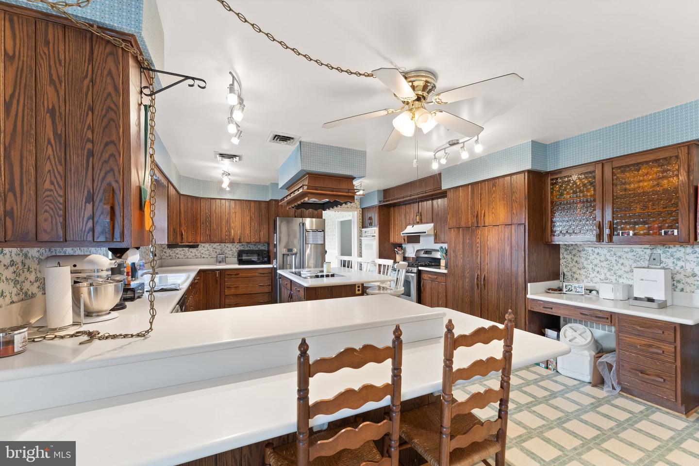 7511 & 7519 ELMORES LN, WARRENTON, Virginia 20187, 9 Bedrooms Bedrooms, ,7 BathroomsBathrooms,Residential,For sale,7511 & 7519 ELMORES LN,VAFQ2017044 MLS # VAFQ2017044