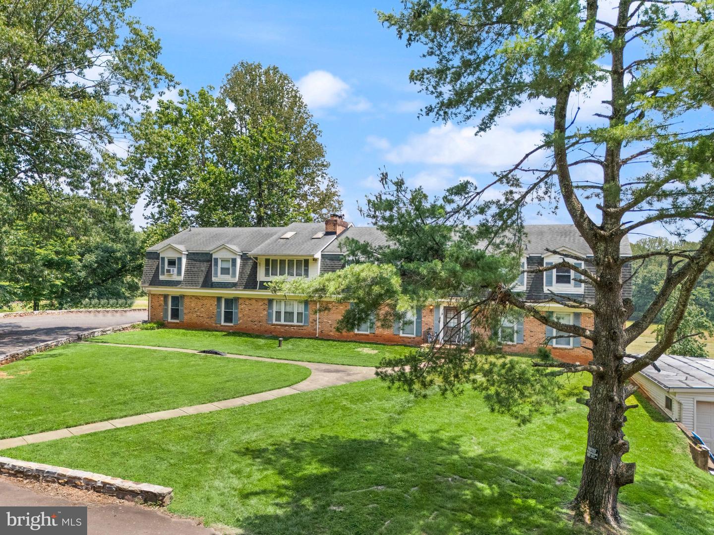 7511 & 7519 ELMORES LN, WARRENTON, Virginia 20187, 9 Bedrooms Bedrooms, ,7 BathroomsBathrooms,Residential,For sale,7511 & 7519 ELMORES LN,VAFQ2017044 MLS # VAFQ2017044