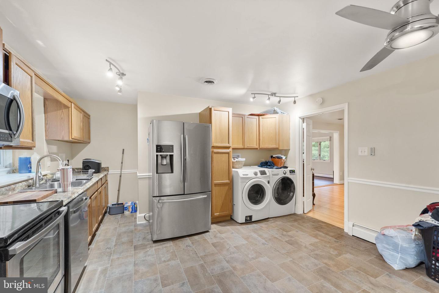 7511 & 7519 ELMORES LN, WARRENTON, Virginia 20187, 9 Bedrooms Bedrooms, ,7 BathroomsBathrooms,Residential,For sale,7511 & 7519 ELMORES LN,VAFQ2017044 MLS # VAFQ2017044