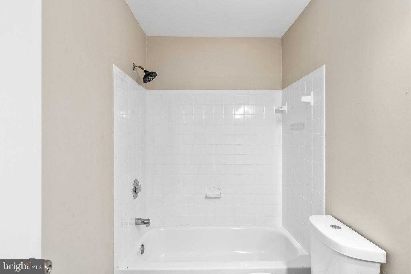 15370 GATEHOUSE TER, WOODBRIDGE, Virginia 22191, 2 Bedrooms Bedrooms, ,3 BathroomsBathrooms,Residential,For sale,15370 GATEHOUSE TER,VAPW2097074 MLS # VAPW2097074