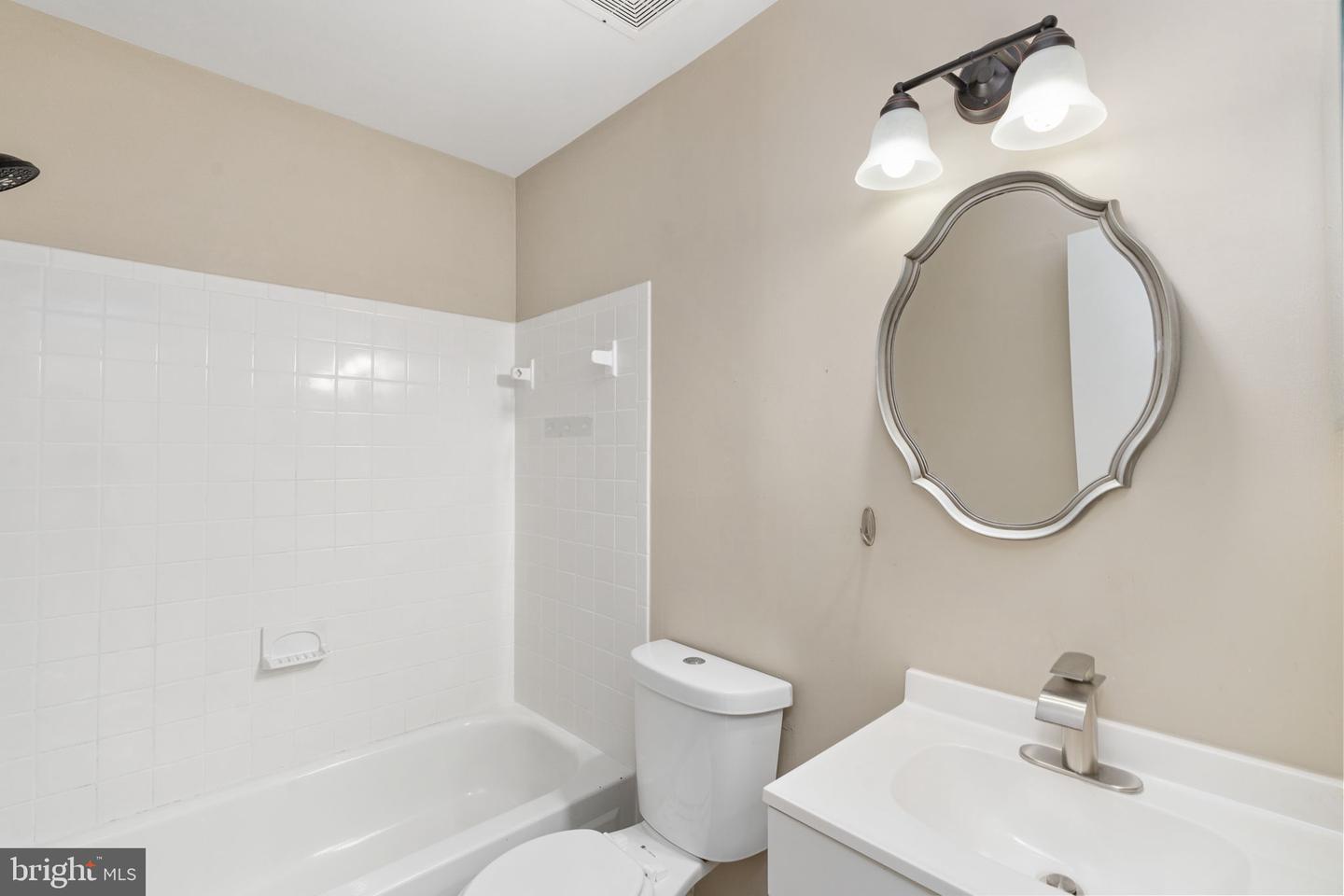 15370 GATEHOUSE TER, WOODBRIDGE, Virginia 22191, 2 Bedrooms Bedrooms, ,3 BathroomsBathrooms,Residential,For sale,15370 GATEHOUSE TER,VAPW2097074 MLS # VAPW2097074